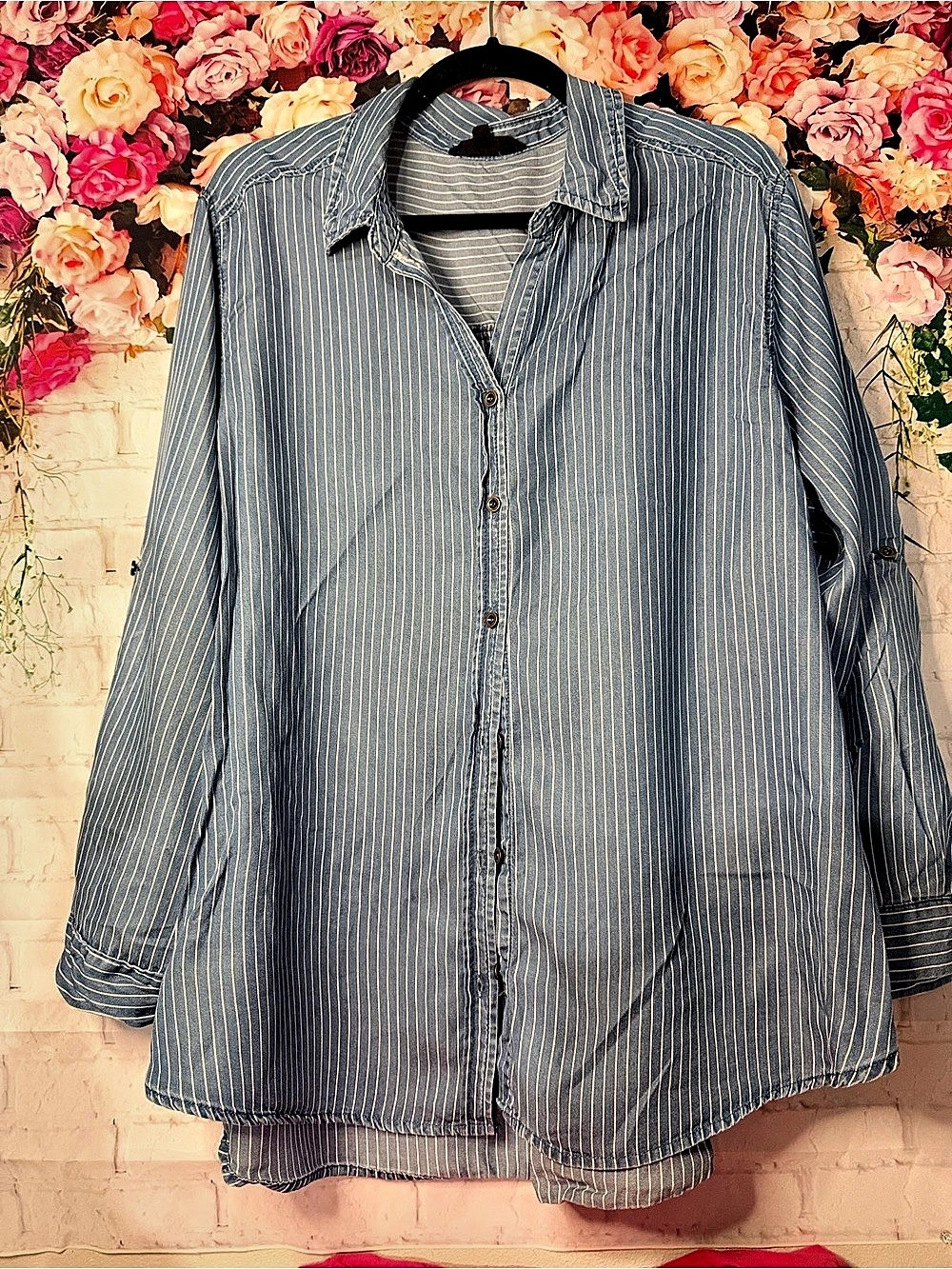 Women's Blue & White Striped Button Down Shirt size 1x